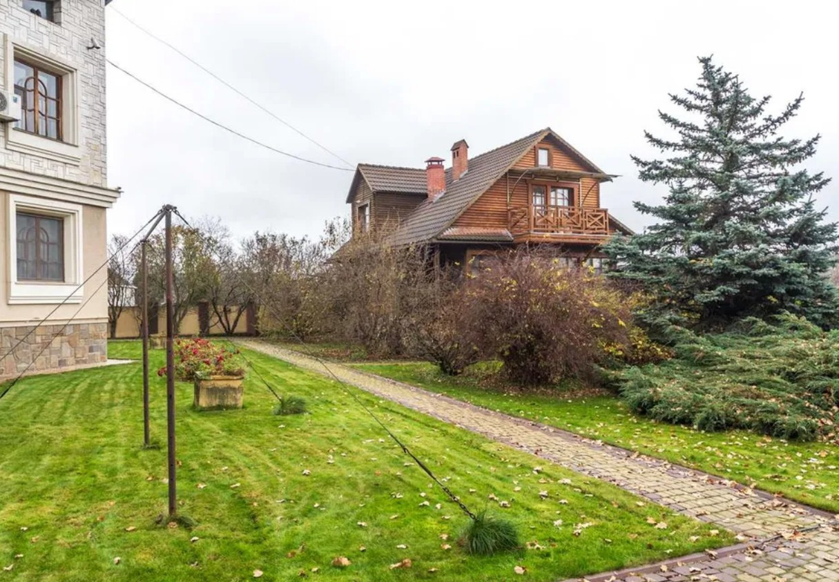 Аренда 8к дома в Киеве,  Вита-Литовская 1