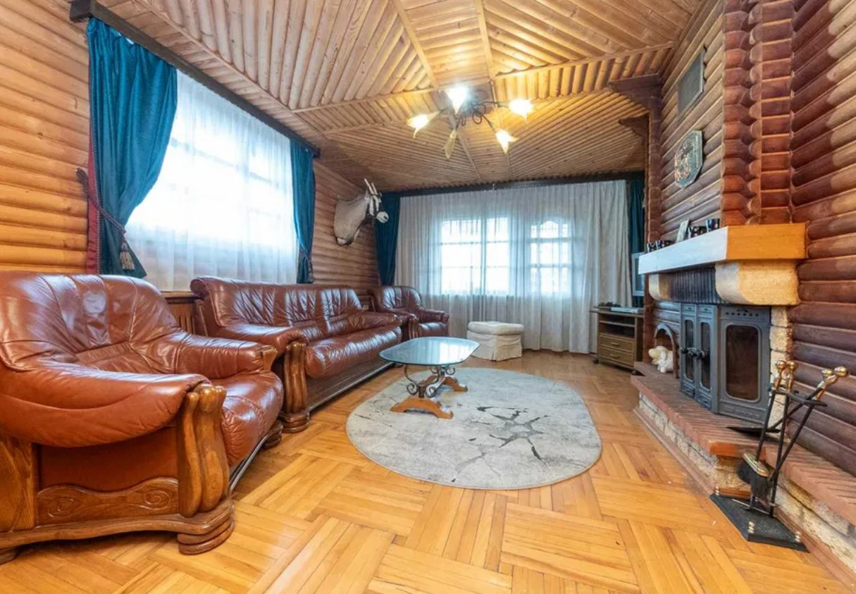 Аренда 8к дома в Киеве,  Вита-Литовская 7
