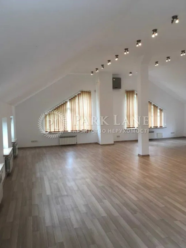 Аренда 9к дома в Киеве,  Редутная ул., 58 19