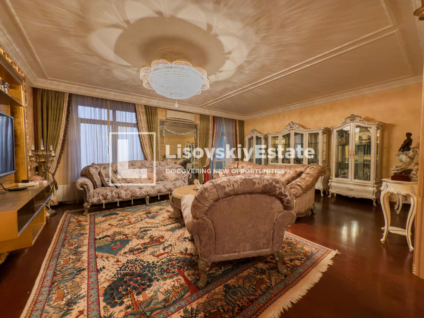 Аренда 4к квартиры в Киеве,  Круглоуниверситетская ул., 3-5 2