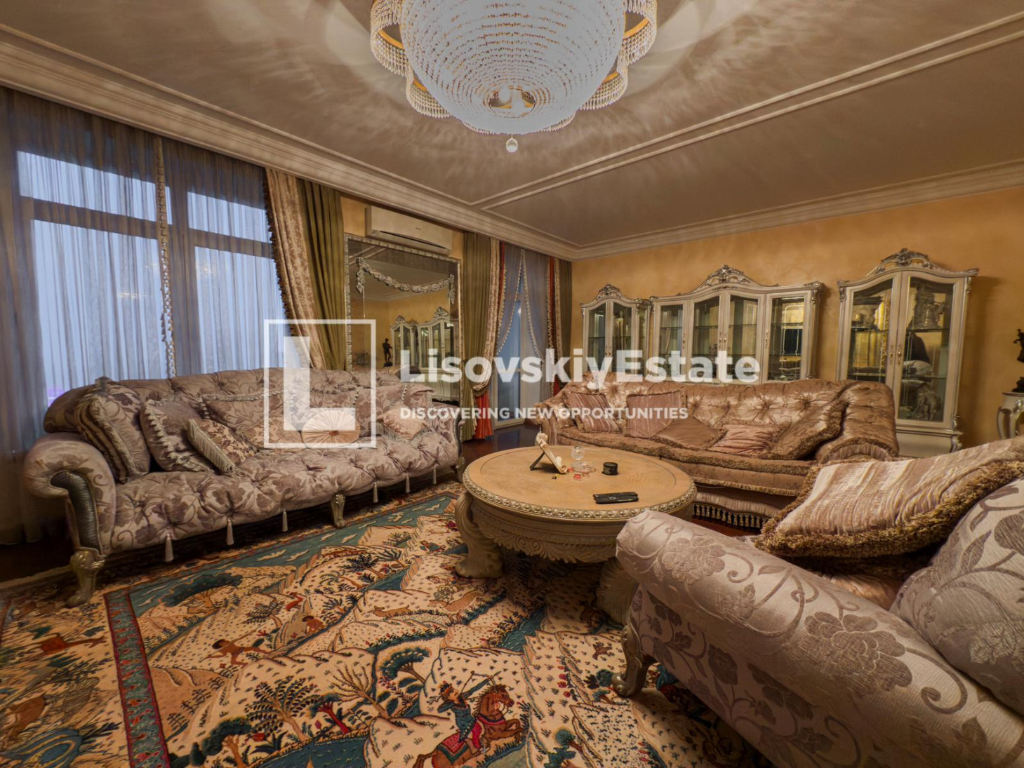 Аренда 4к квартиры в Киеве,  Круглоуниверситетская ул., 3-5 10
