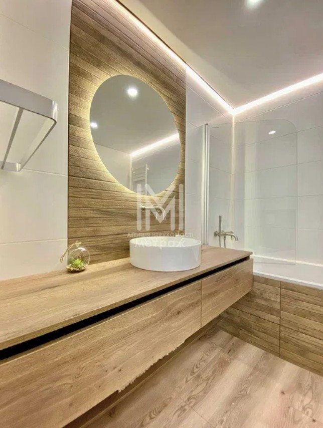 Продажа 2к квартиры в Киеве,  ЖК Французский Квартал 2, Джона Маккейна ул. (Кудри Ивана ул.) 8