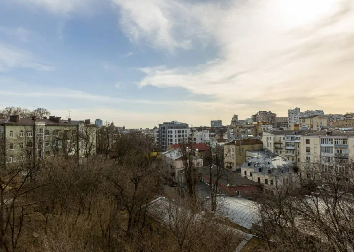 Аренда 3к квартиры в Киеве,  Трехсвятительская ул., 9 18