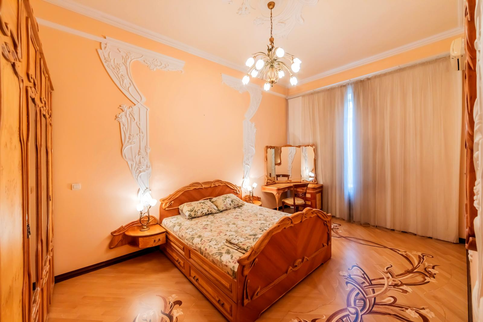 Продажа 3к квартиры в Киеве,  Скоропадского ул. (Толстого Льва ул.), 23 17