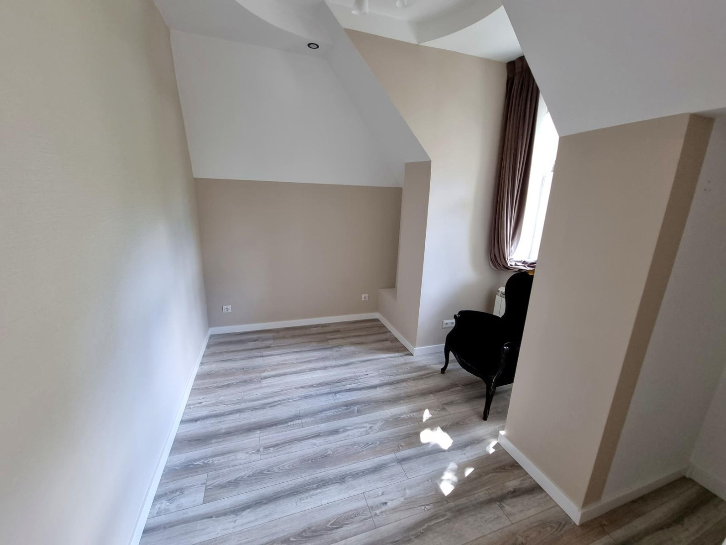 Продажа 6к дома в Киеве,  Загребельного ул. (Раевского Николая ул.), 11А 15