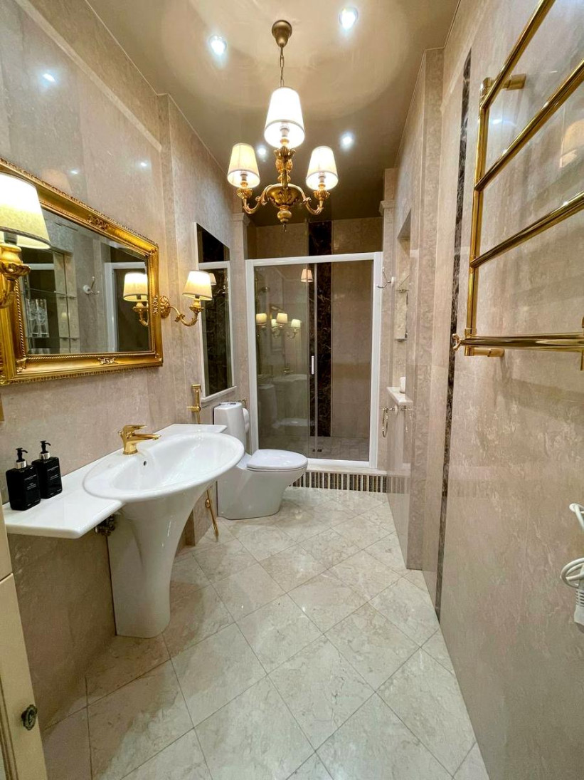 Аренда 2к квартиры в Киеве,  Богдана Хмельницкого ул., 58А 18