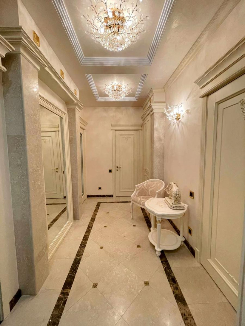 Аренда 2к квартиры в Киеве,  Богдана Хмельницкого ул., 58А 21
