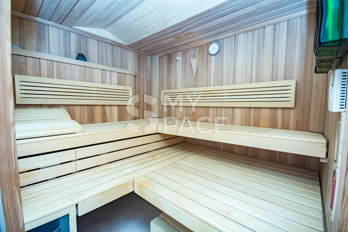 Аренда 6к дома в Киеве,  Крюковщина 38