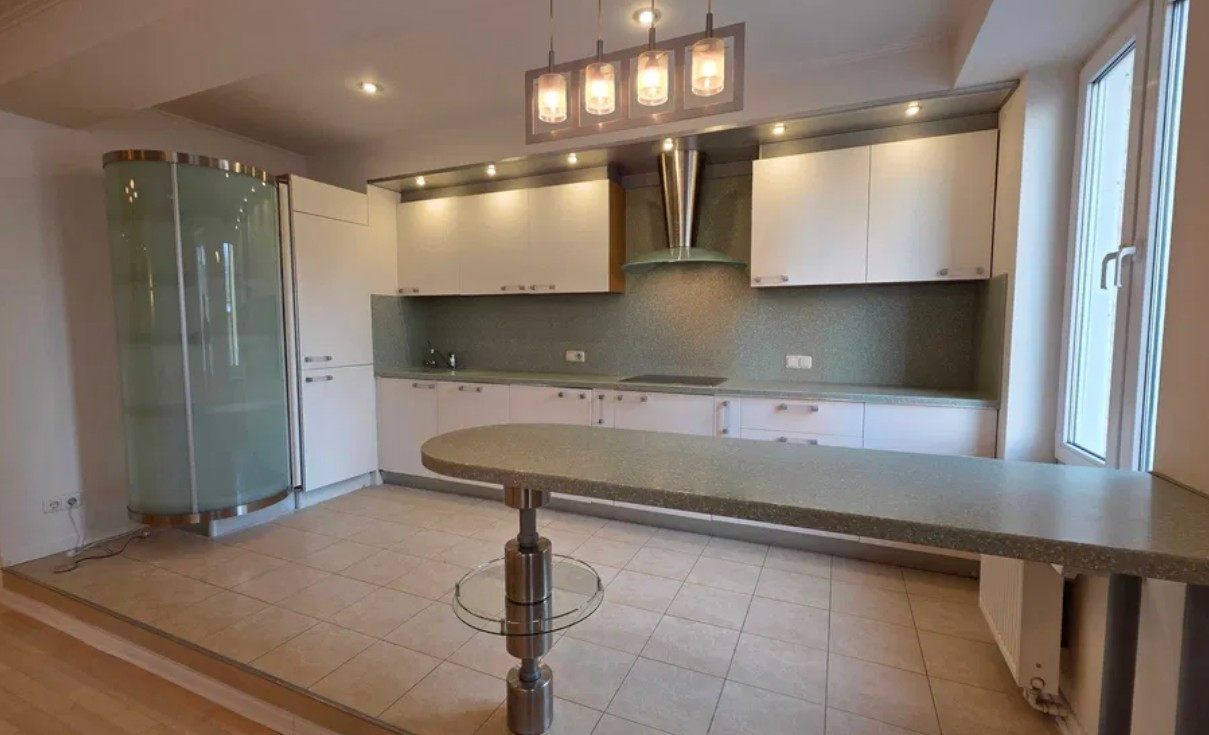 Продажа 3к квартиры в Киеве,  Назаровская ул. (Ветрова ул.), 7Б 1