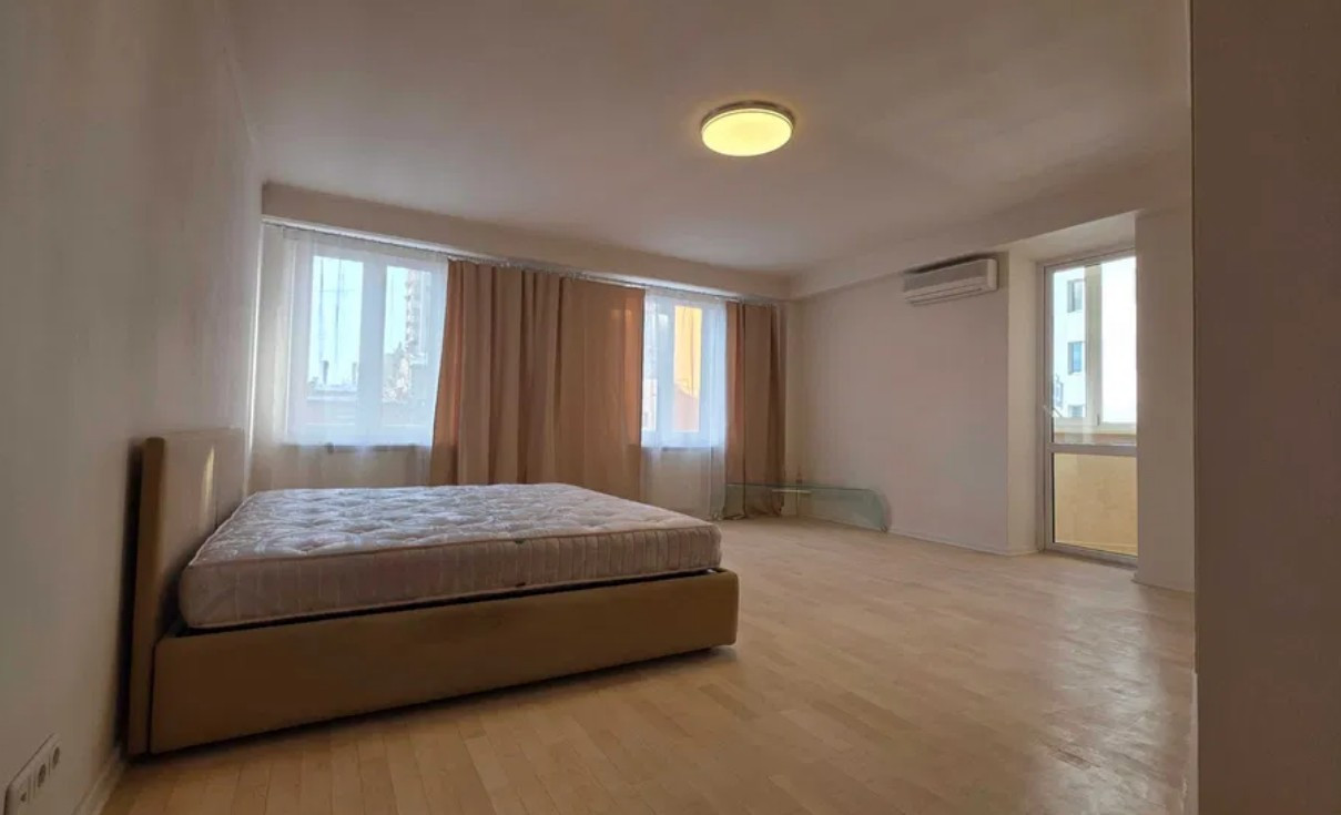 Продажа 3к квартиры в Киеве,  Назаровская ул. (Ветрова ул.), 7Б 13