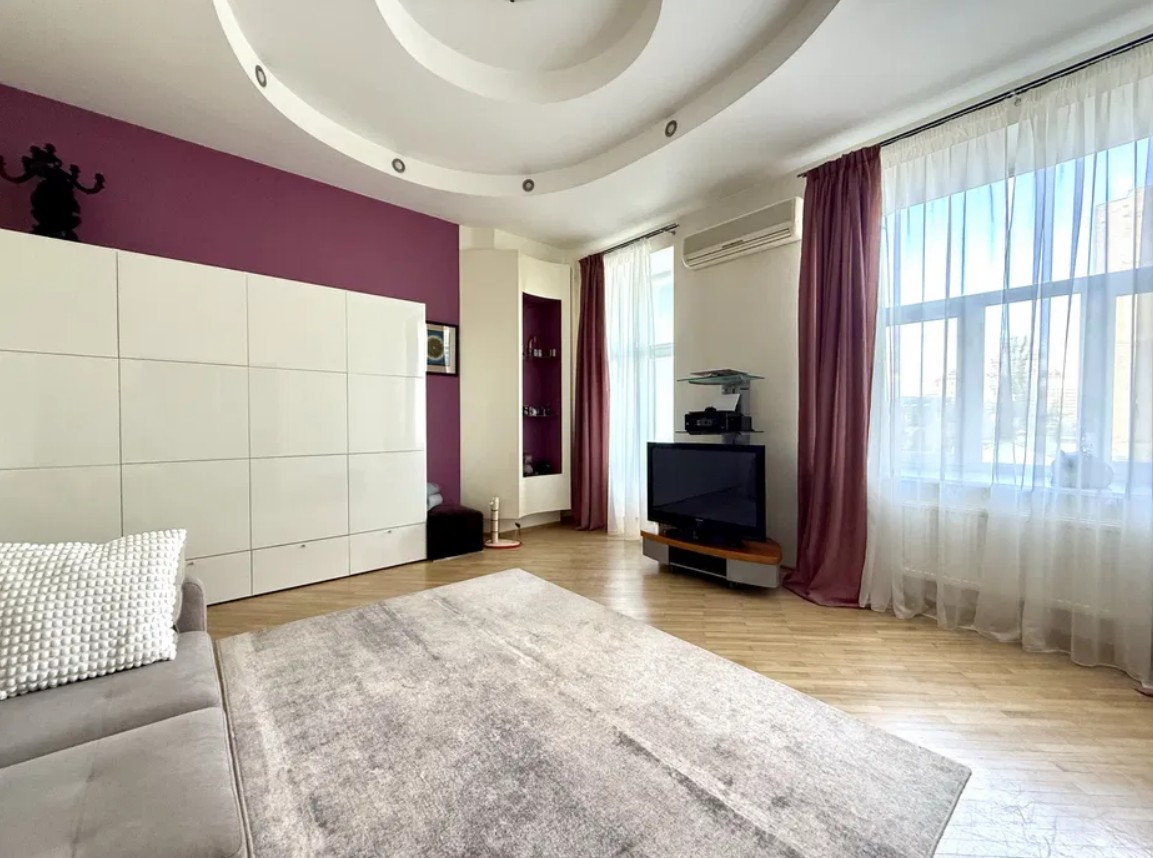 Продажа 2к квартиры в Киеве,  Сечевых стрельцов ул. (Артема ул.), 40 0
