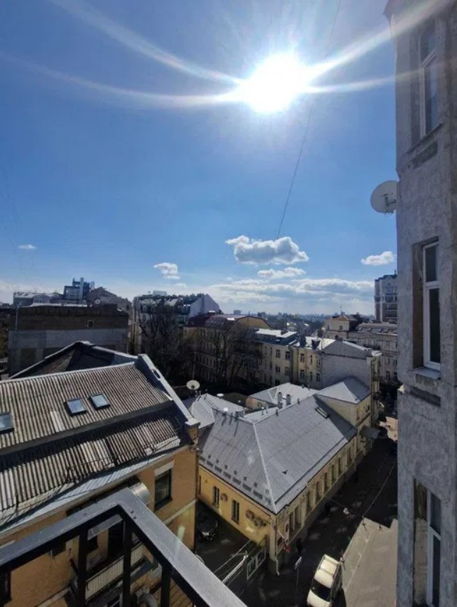 Продажа 1к квартиры в Киеве, Рейтарская ул. 2