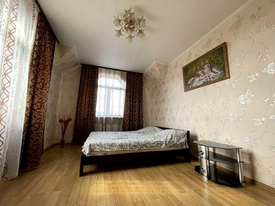 Аренда 6к дома в Киеве,  Сильвестра Косова ул. 12