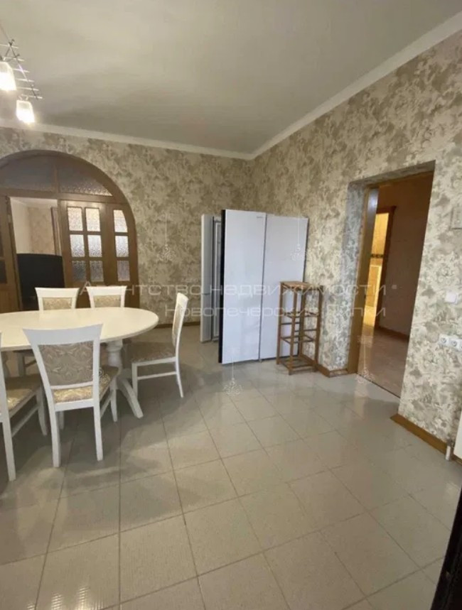 Аренда 4к квартиры в Киеве,  Кропивницкого ул., 10 1