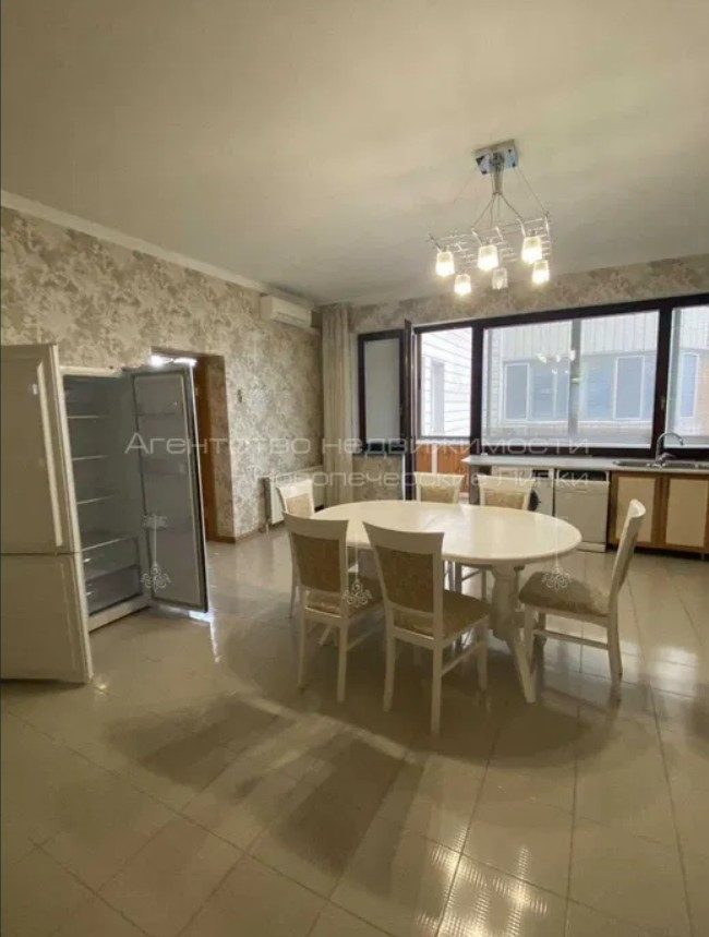Аренда 4к квартиры в Киеве,  Кропивницкого ул., 10 2