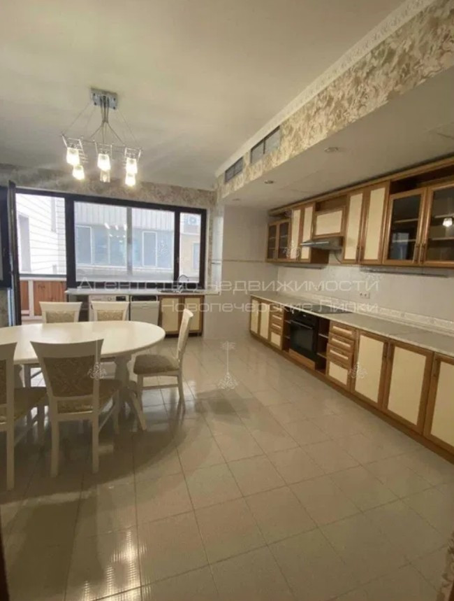 Аренда 4к квартиры в Киеве,  Кропивницкого ул., 10 3