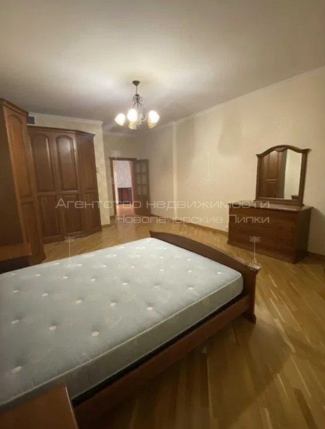Аренда 4к квартиры в Киеве,  Кропивницкого ул., 10 10