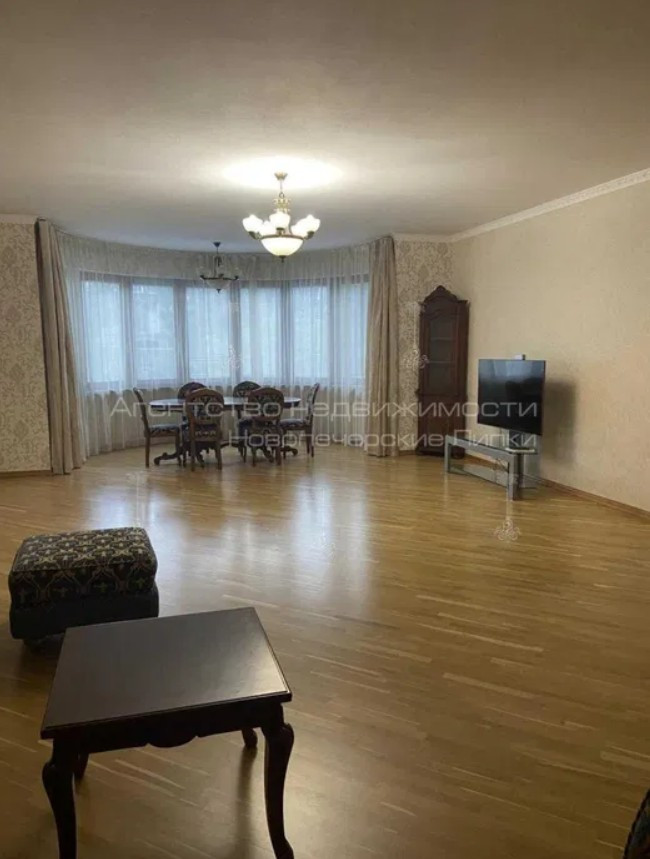 Аренда 4к квартиры в Киеве,  Кропивницкого ул., 10 11