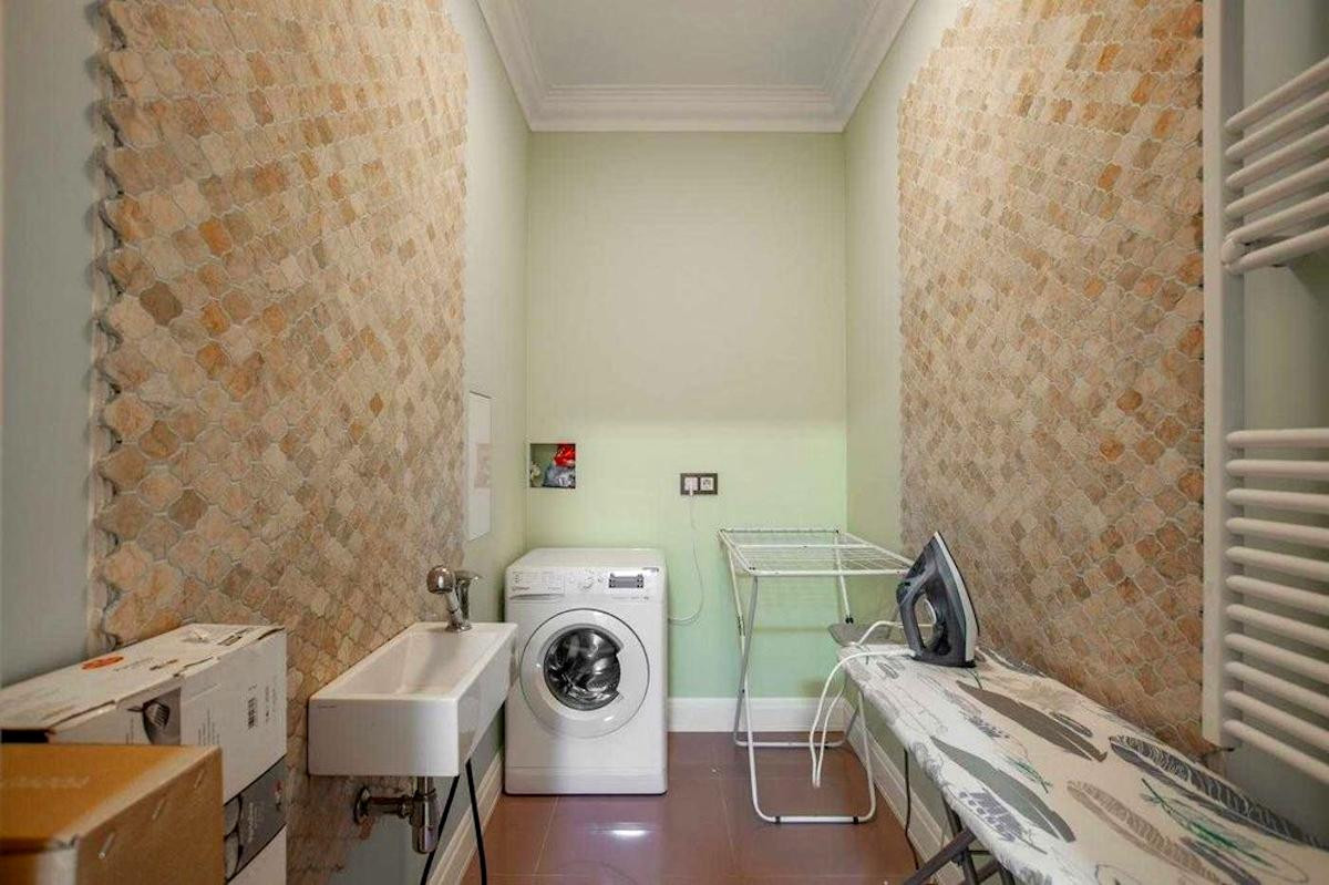Аренда 4к квартиры в Киеве, ЖК Новопечерские Липки, Верхогляда Андрея ул. (Драгомирова ул.), 14 19