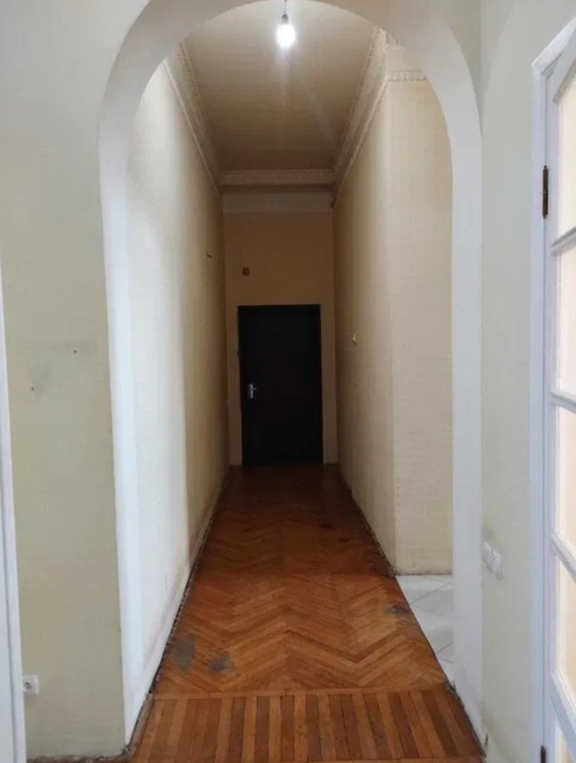 Продажа 2к квартиры в Киеве,  Малая Житомирская ул., 7 2