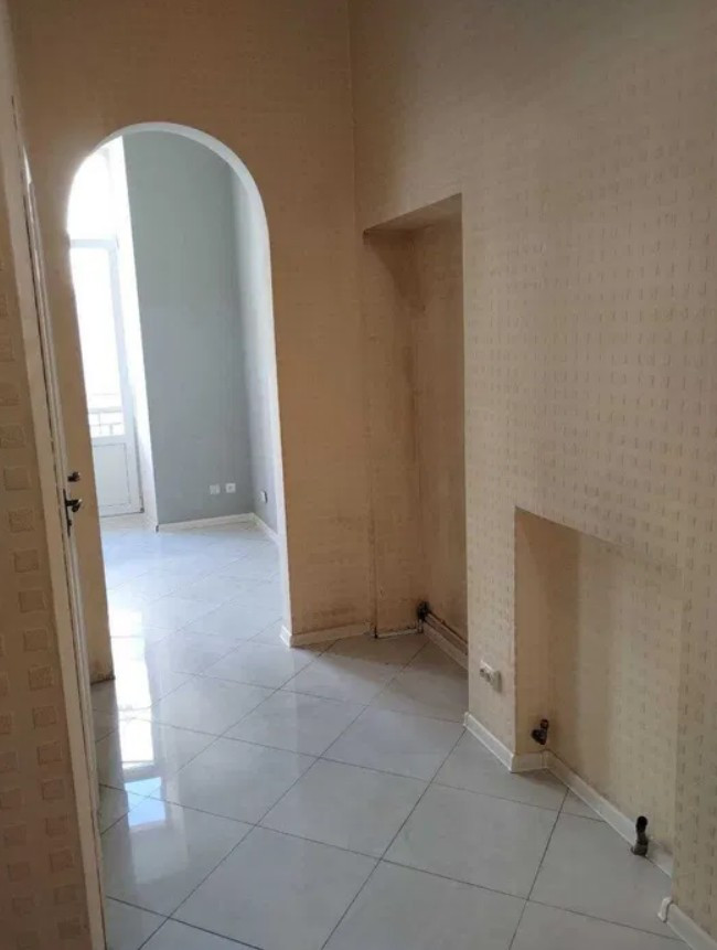 Продажа 2к квартиры в Киеве,  Малая Житомирская ул., 7 3