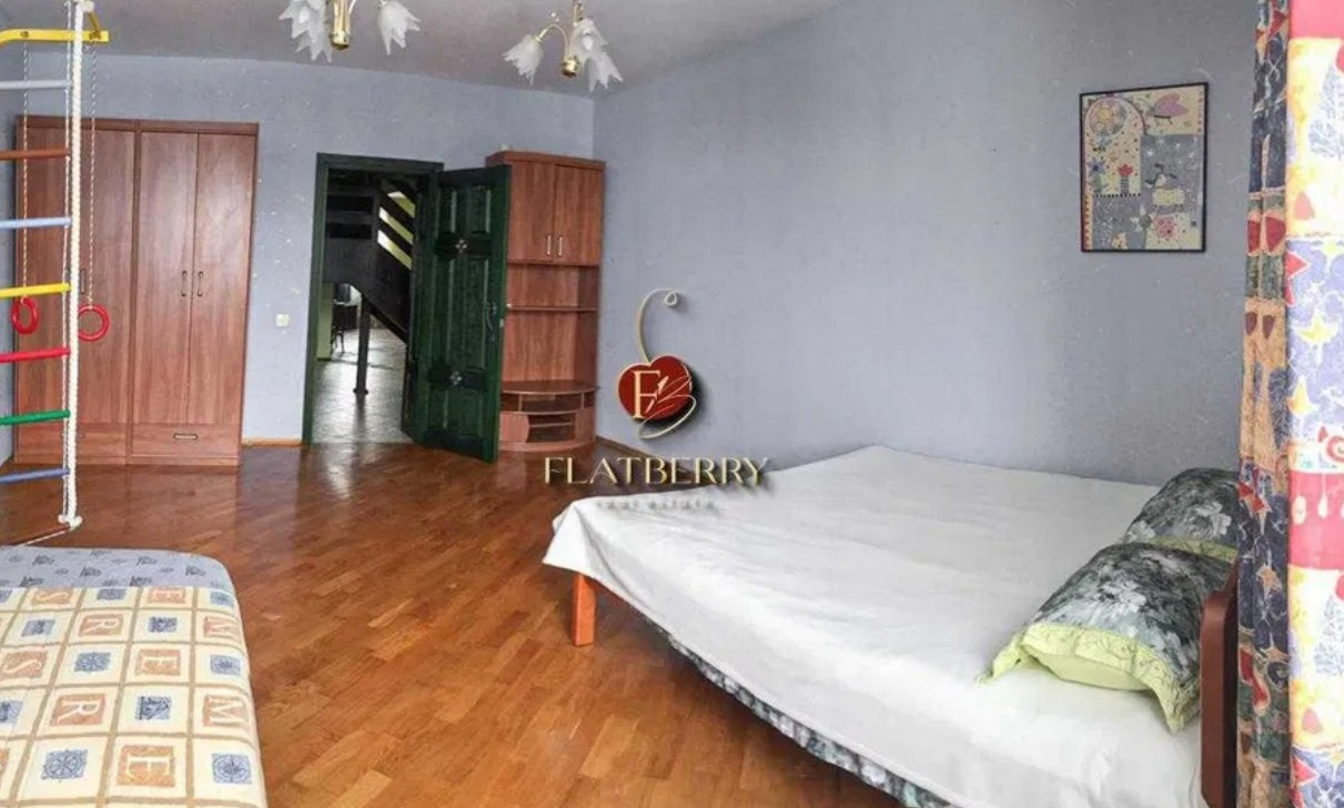 Аренда 4к квартиры в Киеве,  Константиновская ул., 10 13