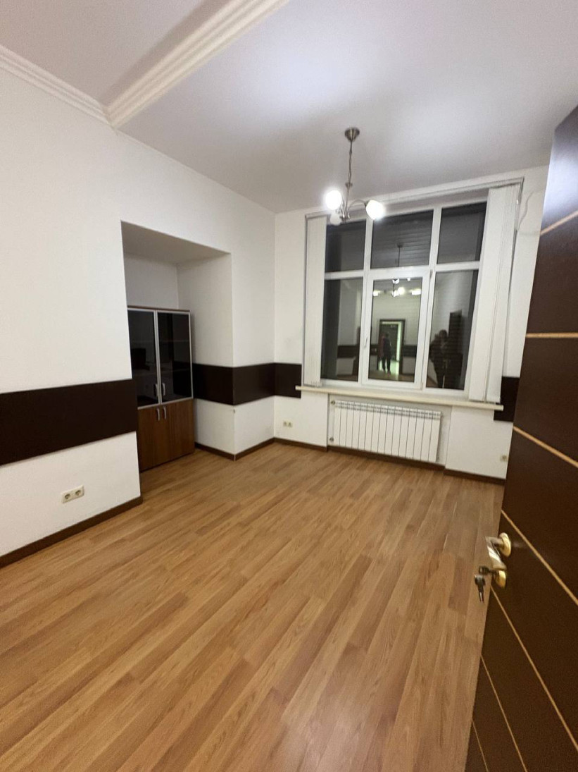 Аренда офиса в Киеве,  Старонаводницкая ул., 6Б 10