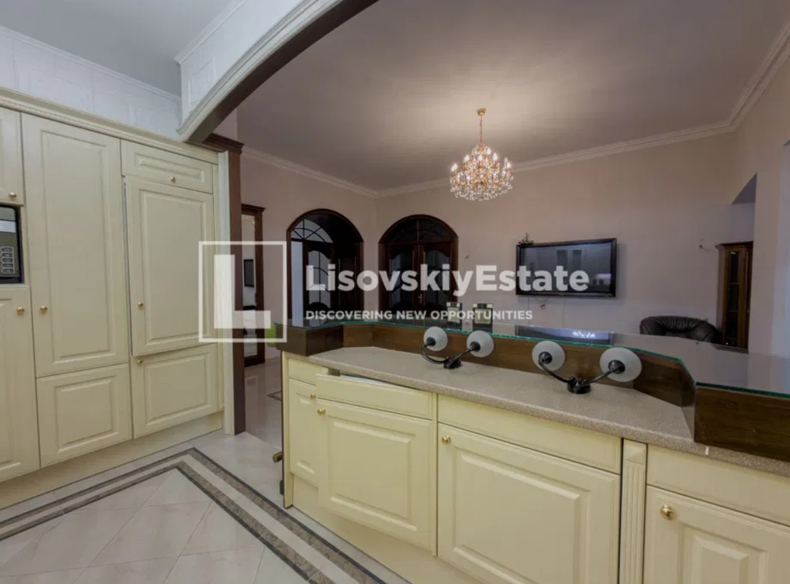 Аренда 6к квартиры в Киеве,  Академика Богомольца ул., 5 3