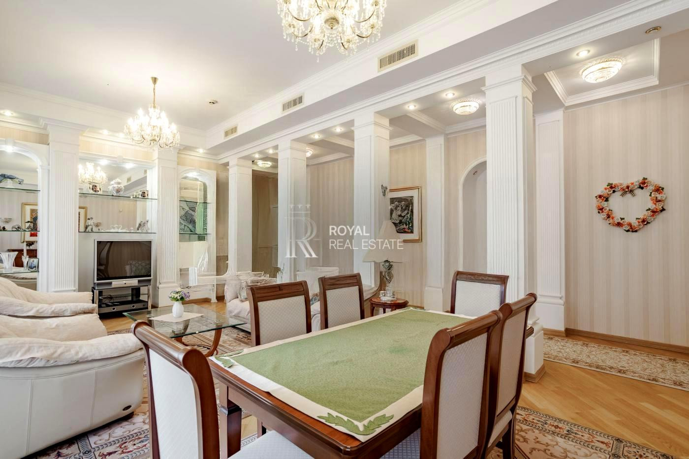 Продажа 6к квартиры в Киеве,  Софиевская ул., 25А 2