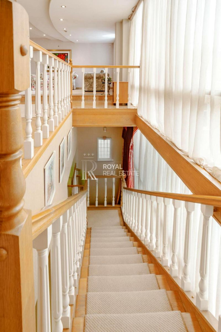 Продажа 6к квартиры в Киеве,  Софиевская ул., 25А 4
