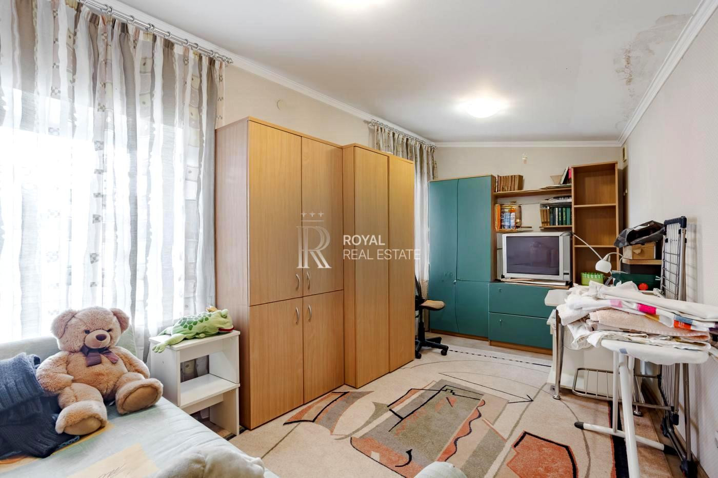 Продажа 6к квартиры в Киеве,  Софиевская ул., 25А 23