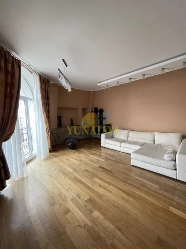 Аренда 3к квартиры в Киеве,  Лабораторная ул., 8 2