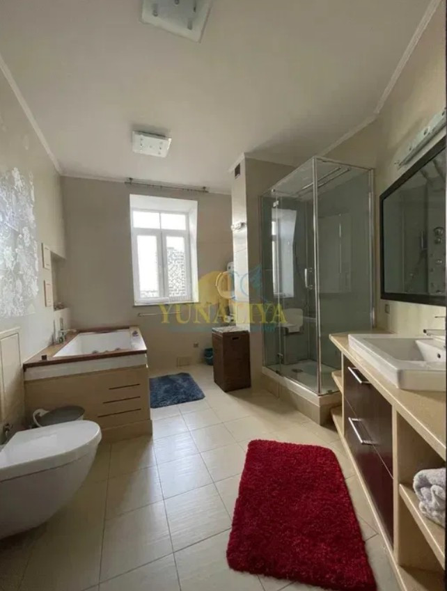 Аренда 3к квартиры в Киеве,  Лабораторная ул., 8 13