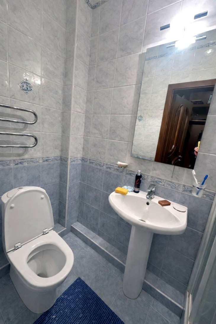 Аренда 3к квартиры в Киеве,  Лысенко ул., 2А 10