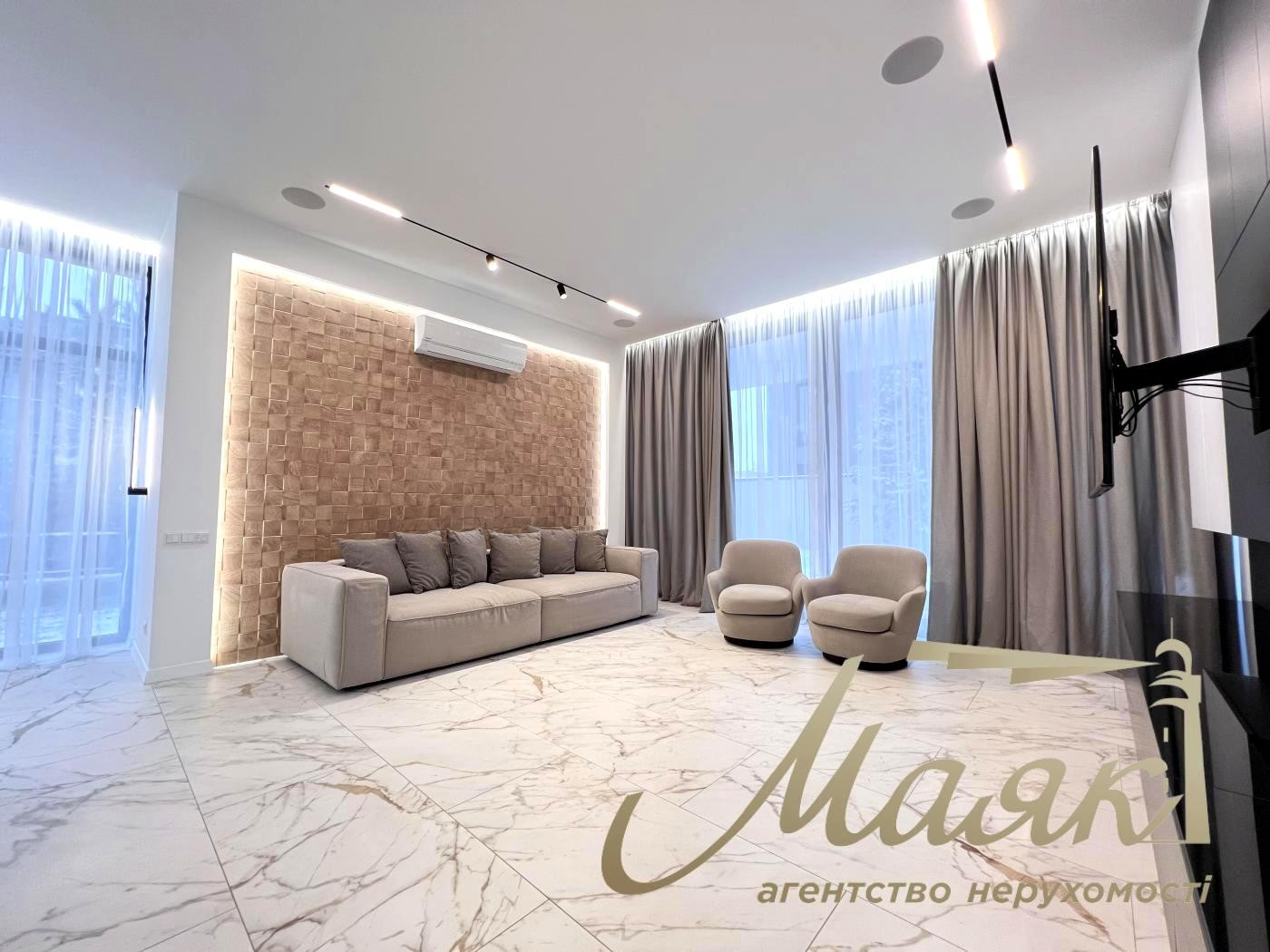 Аренда 5к дома в Киеве,  Абрикосовая ул. 10