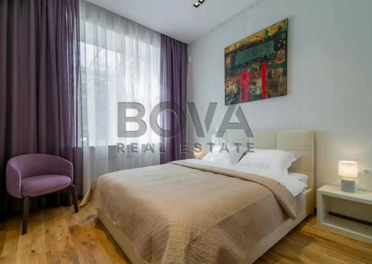 Аренда 3к квартиры в Киеве,  Крещатик ул., 29 7
