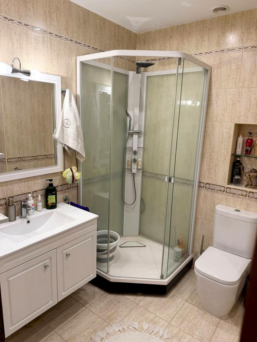Аренда 4к квартиры в Киеве,  Кропивницкого ул., 10 11