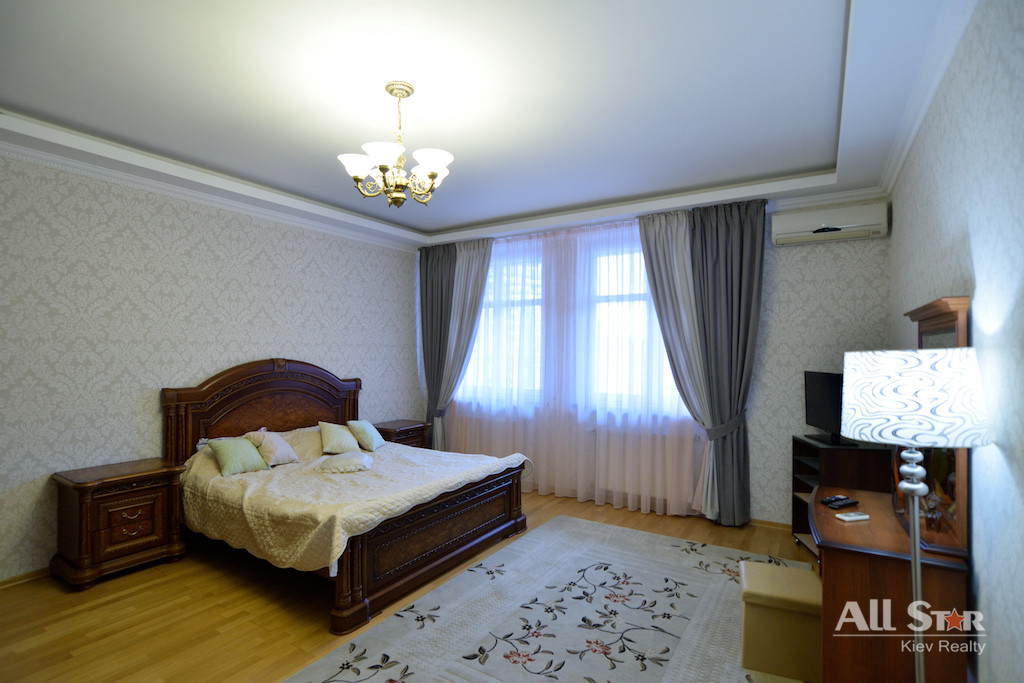 Продажа 4к квартиры в Киеве,  Коновальца ул. (Щорса ул.), 32Б 0