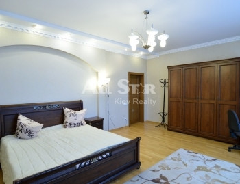 Продажа 4к квартиры в Киеве,  Коновальца ул. (Щорса ул.), 32Б 10