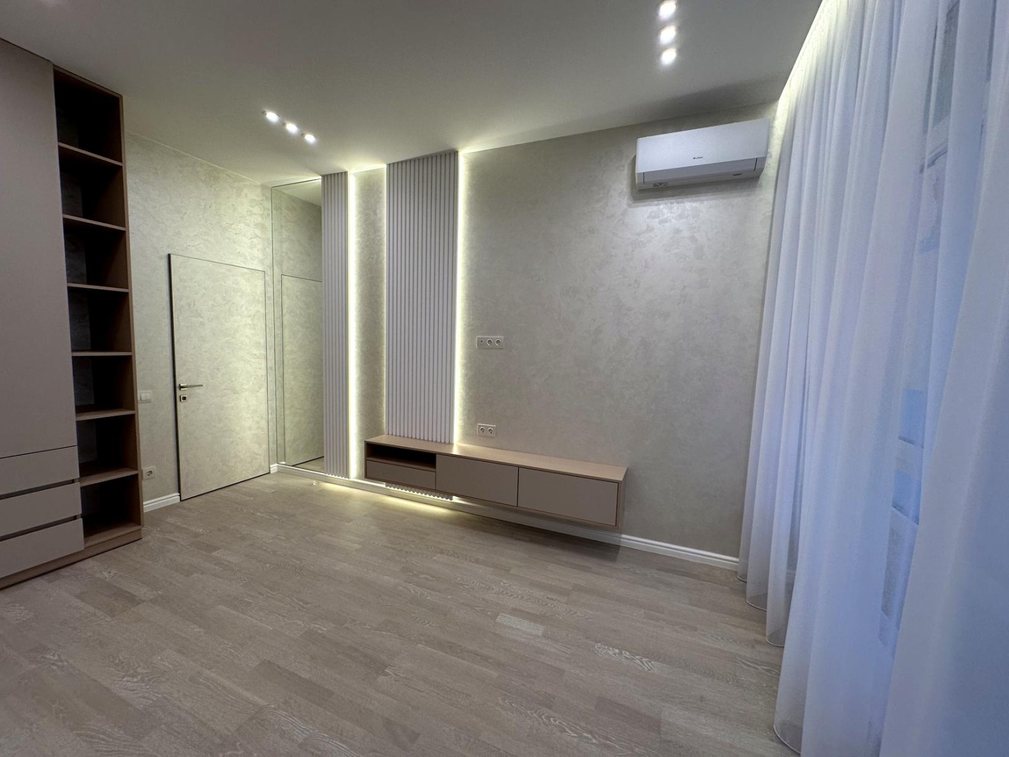 Продажа 3к квартиры в Киеве,  ЖК Бульвар Фонтанов, Саперне Поле ул., 5 13