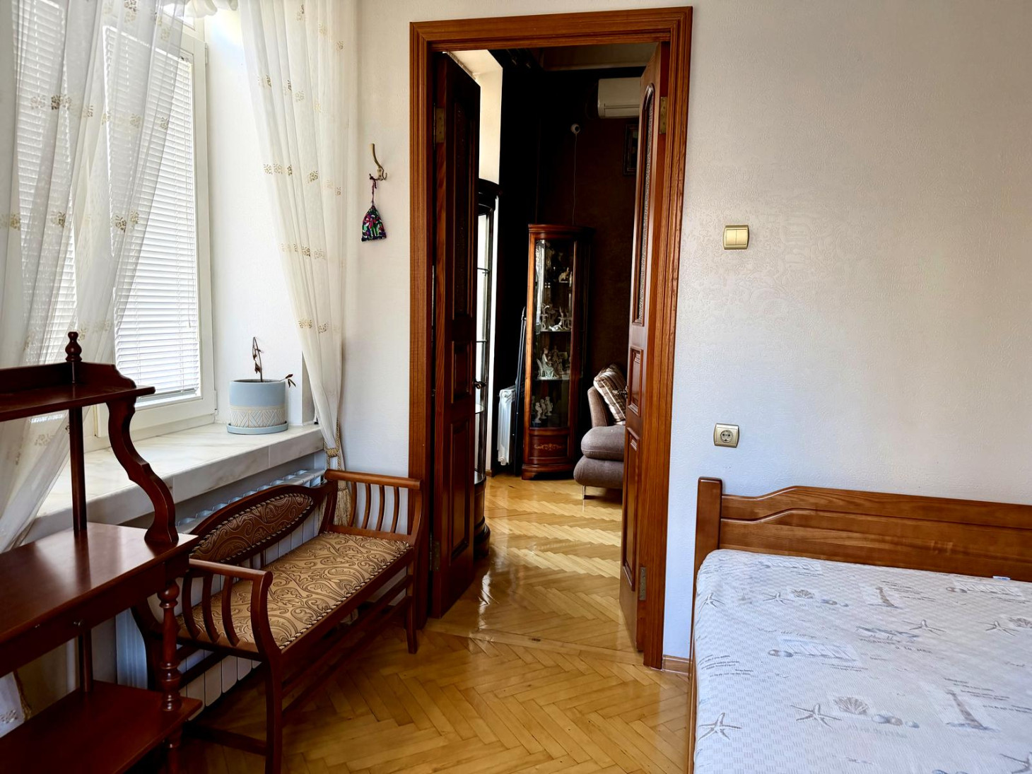 Аренда 3к квартиры в Киеве, Богдана Хмельницкого ул., 50 7