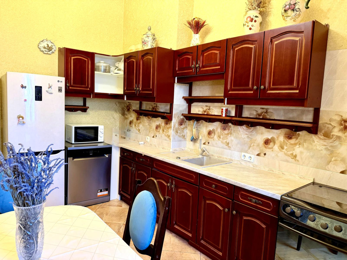 Аренда 3к квартиры в Киеве, Богдана Хмельницкого ул., 50 10