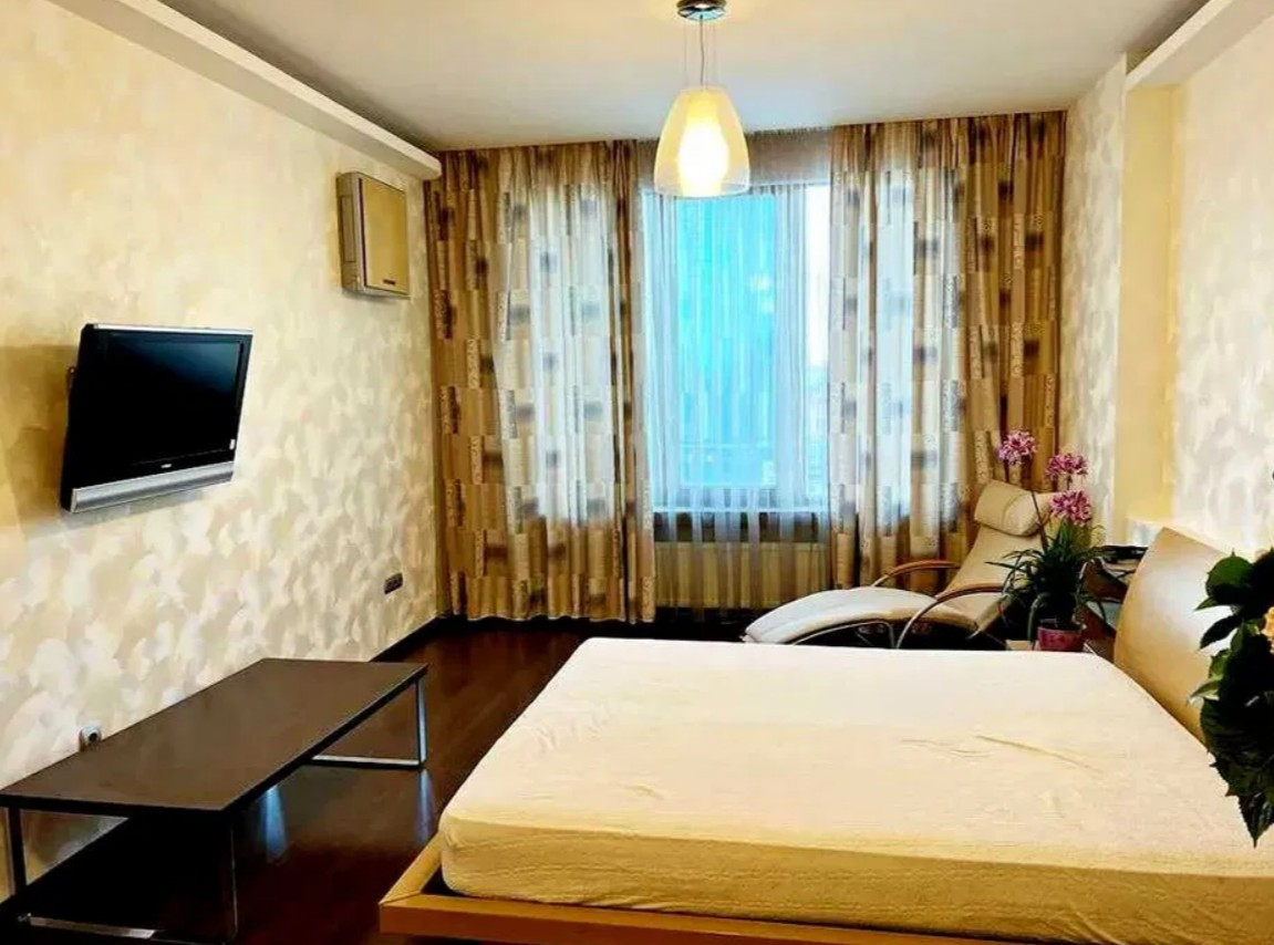 Аренда 3к квартиры в Киеве,  ЖК Дипломат Холл, Жилянская ул., 59 4