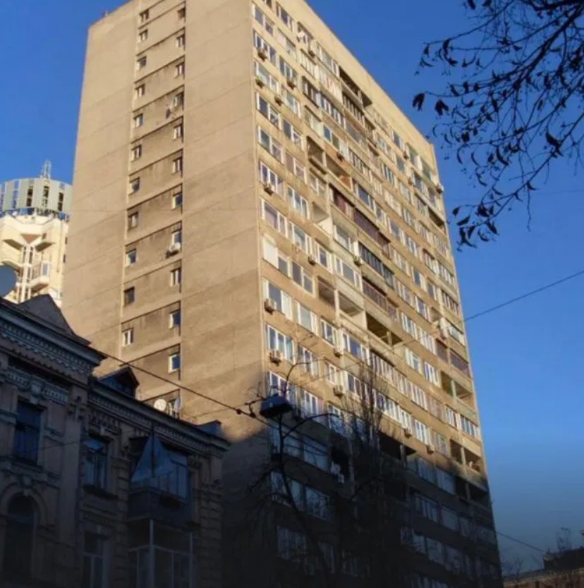 Аренда 2к квартиры в Киеве, Богдана Хмельницкого ул. 14