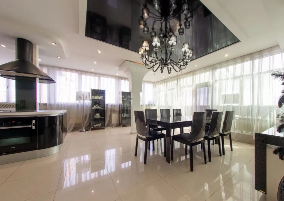 Аренда 3к квартиры в Киеве, Панаса Мирного ул., 17 0