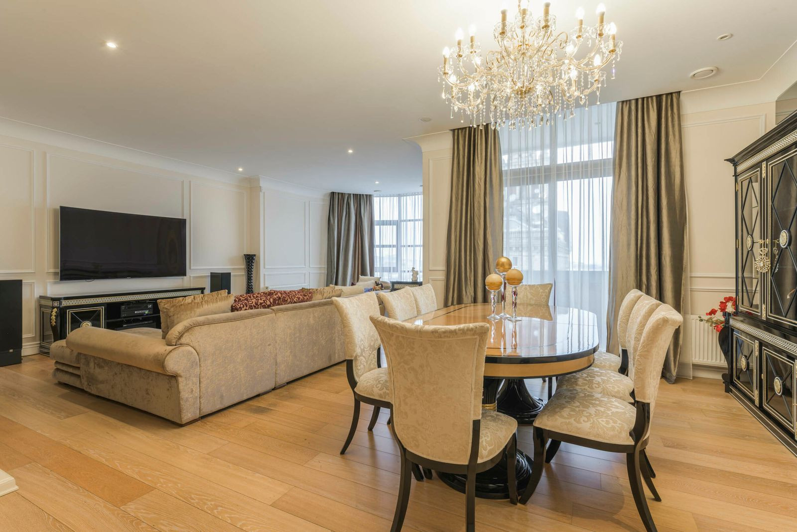 Продажа 7к квартиры в Киеве,  Крещатик ул., 27Б 0
