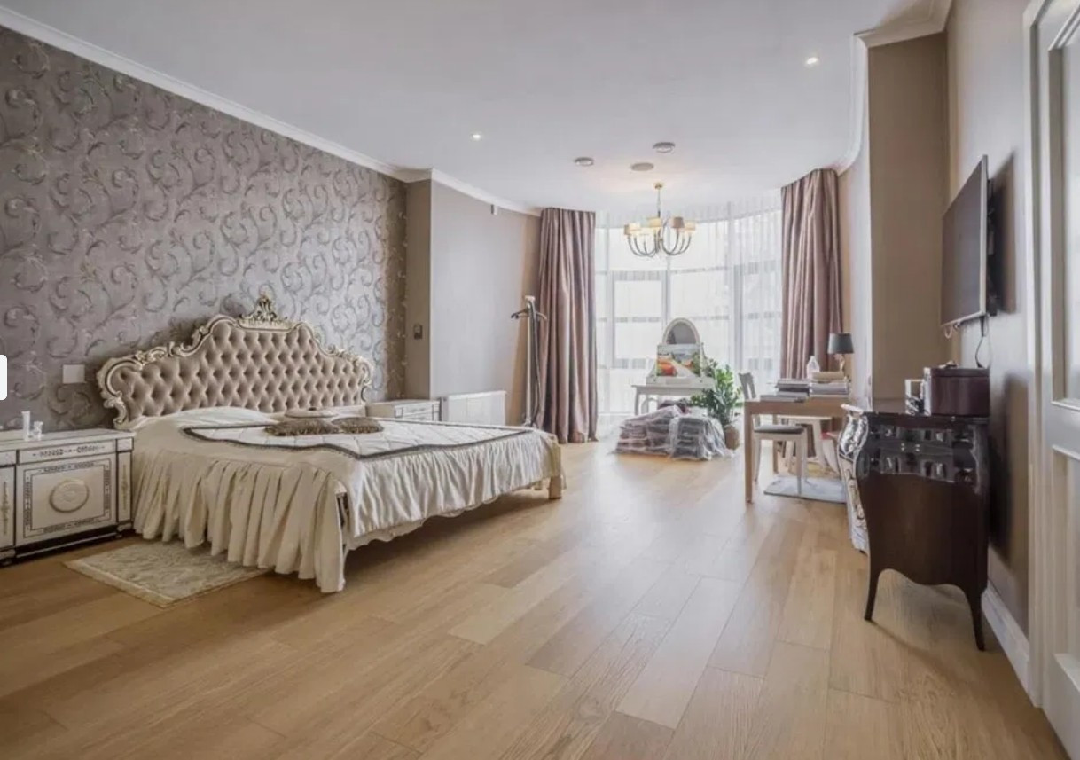 Продажа 7к квартиры в Киеве,  Крещатик ул., 27Б 17