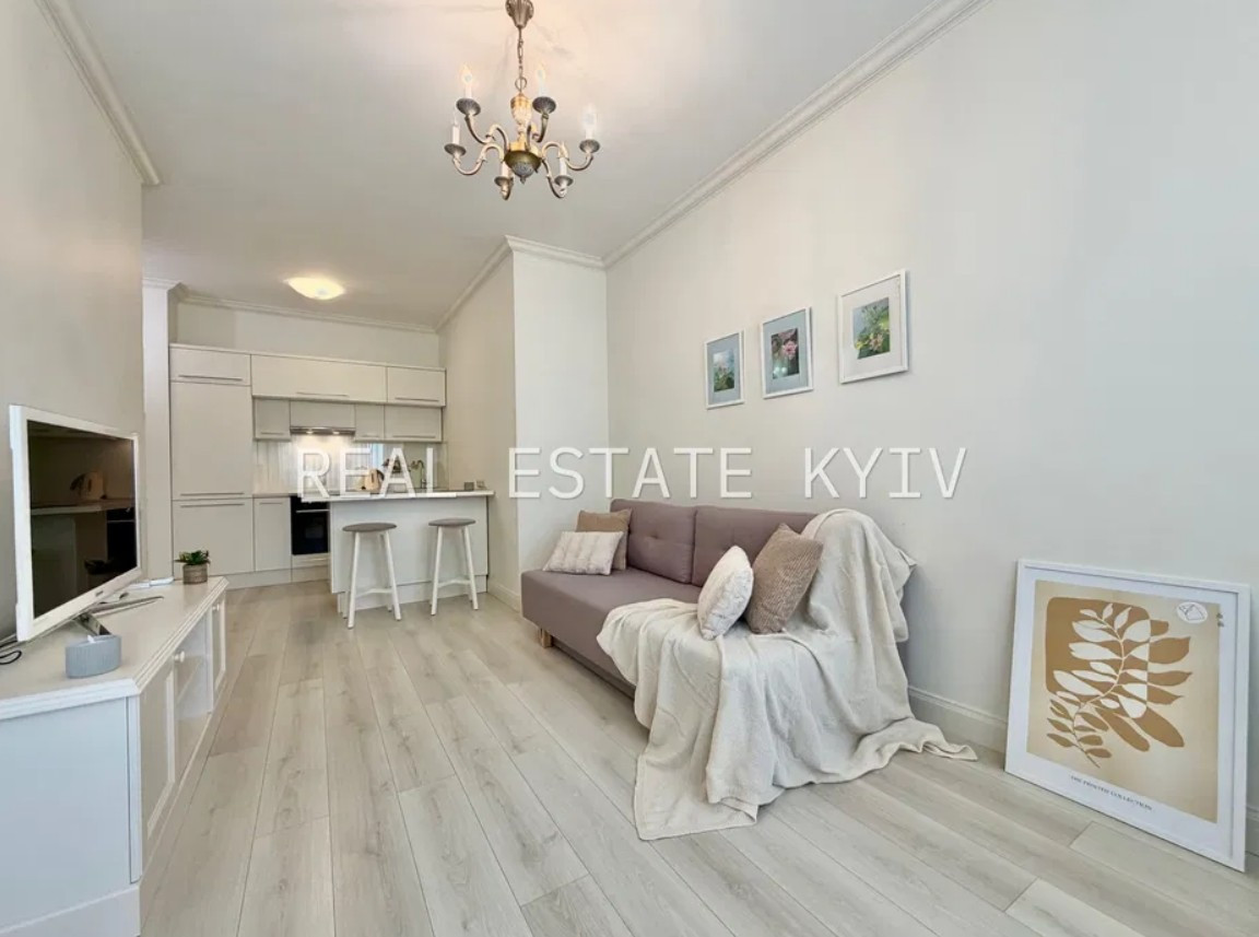 Аренда 2к квартиры в Киеве,  ЖК Роял Тауер, Саксаганского ул., 37К 0
