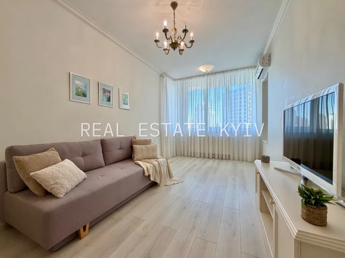 Аренда 2к квартиры в Киеве,  ЖК Роял Тауер, Саксаганского ул., 37К 7