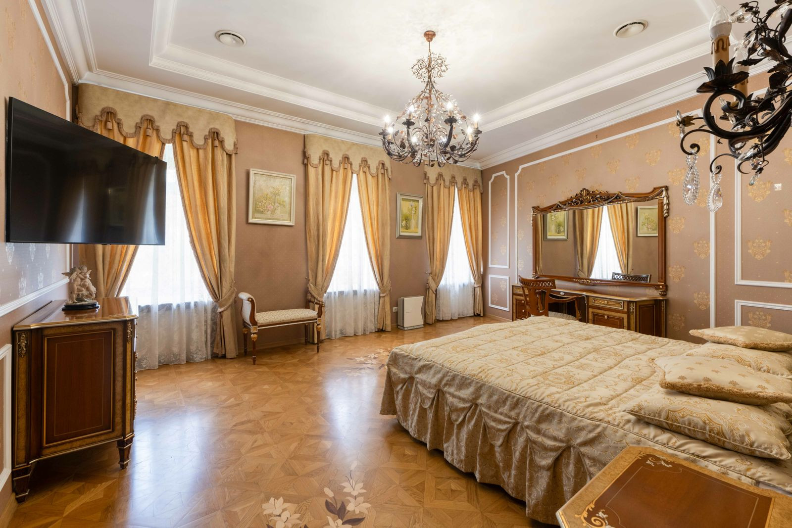 Аренда 3к квартиры в Киеве,  Рейтарская ул., 4 3